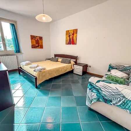 Apartment Duplex Emirati Fronte Mare Rif A781