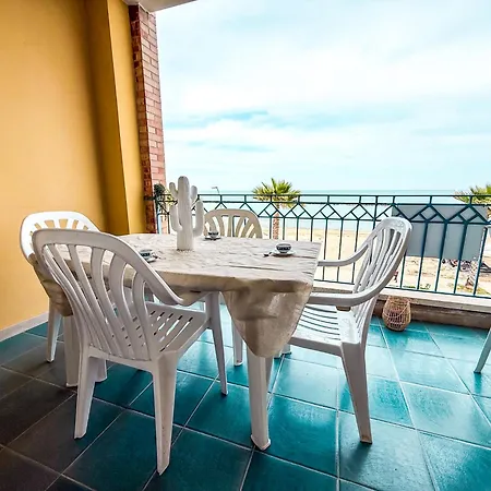 Apartamento Duplex Emirati Fronte Mare Rif A781 *